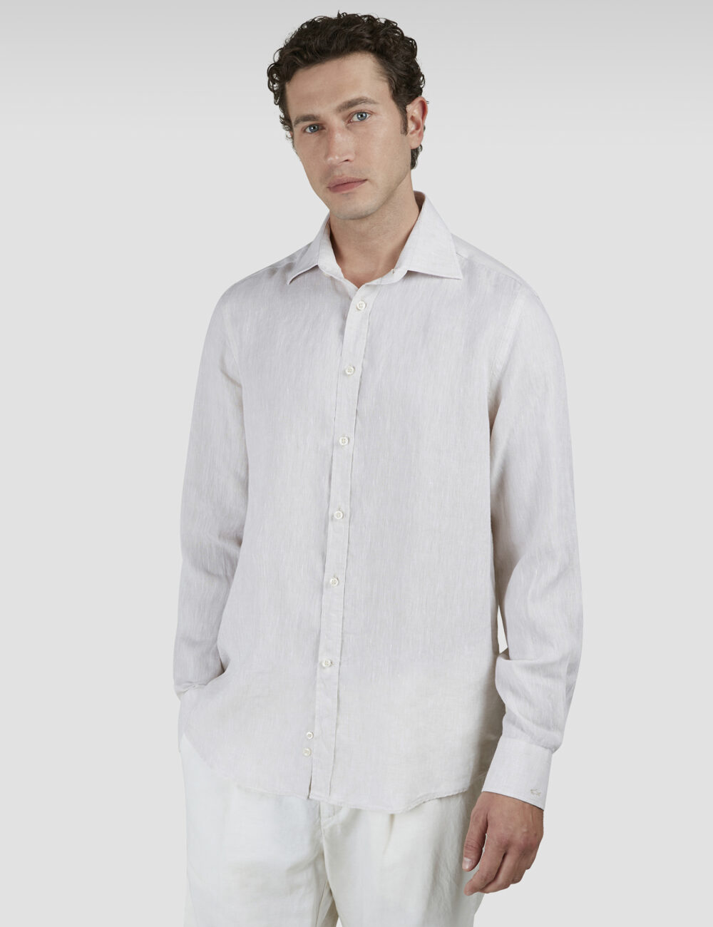 Linen shirt with French collar - Image 4