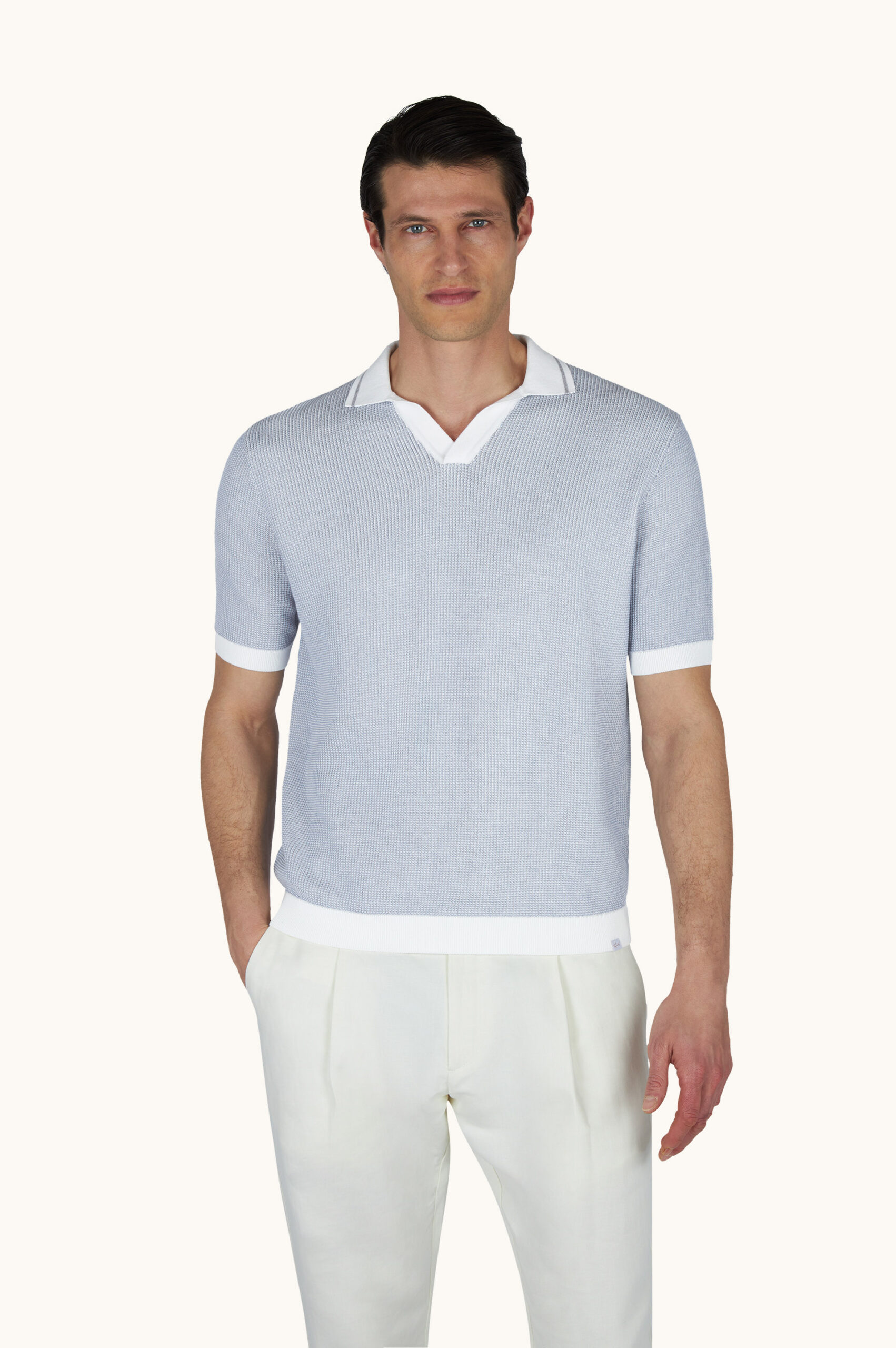 Polo shirt with open collar in Piuma cotton